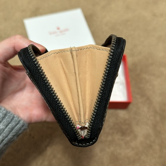 Kate Spade Wellesley Black Small Wallet - Picture 8 of 16